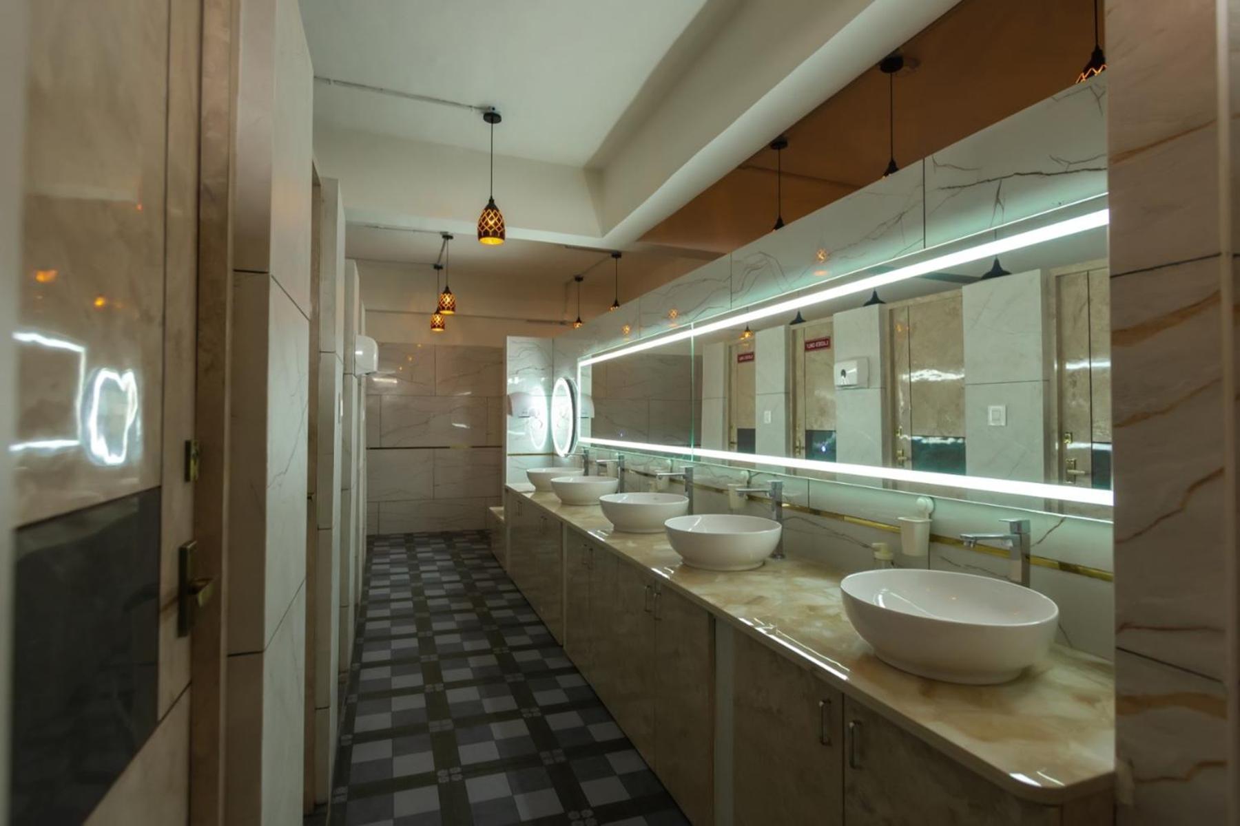 Bharath Pods Bed and Breakfast Κοϊμπατόρε Εξωτερικό φωτογραφία